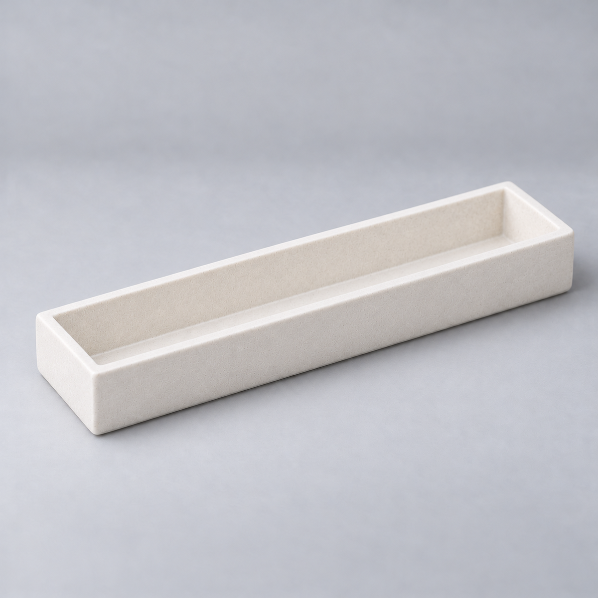 Representative image of Magnesia Boat: flat-bottom rectangular magnesia ceramic boat with equal-height straight walls.